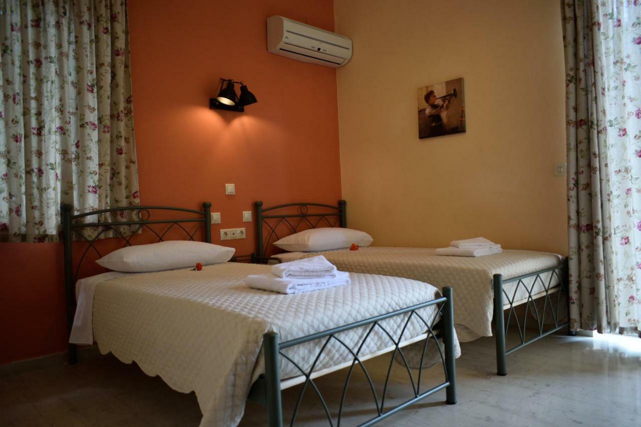 Stamoulis Apartments Agia Efimia Esterno foto